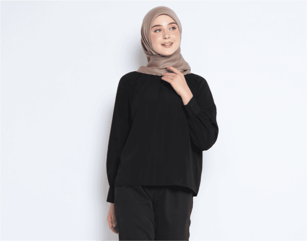 Helai Glamor Square Hover